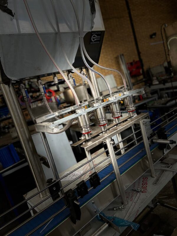 Liquid Filling Machine 8 نمونه دستگاه پرکن مایع ثقلی